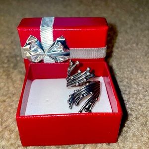 Estate- Sterling silver adjustable ring